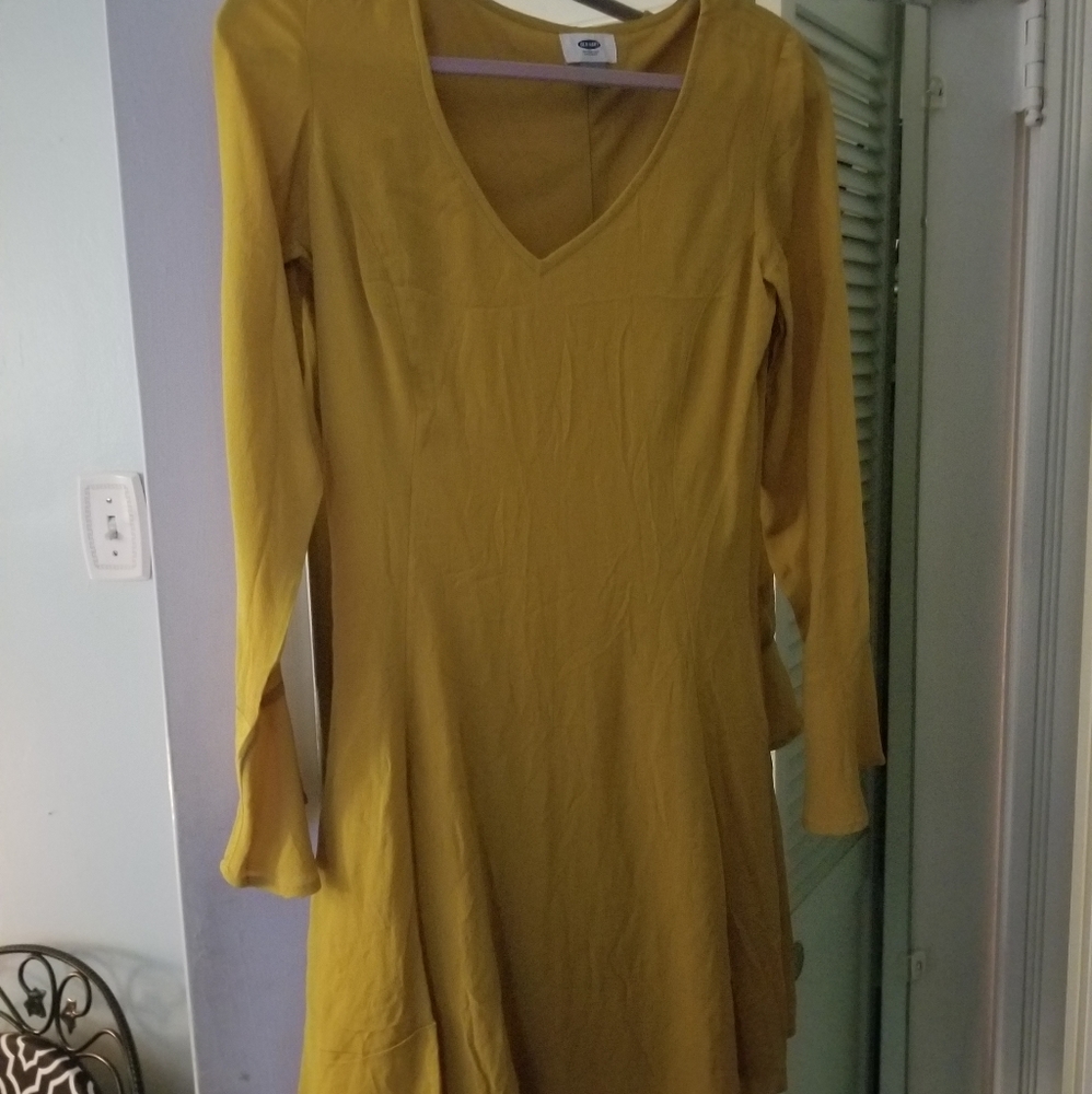 Old Navy yellow dress size 4